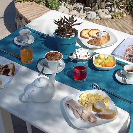 Torre San Vito Villaggio 3* Γκαέτα