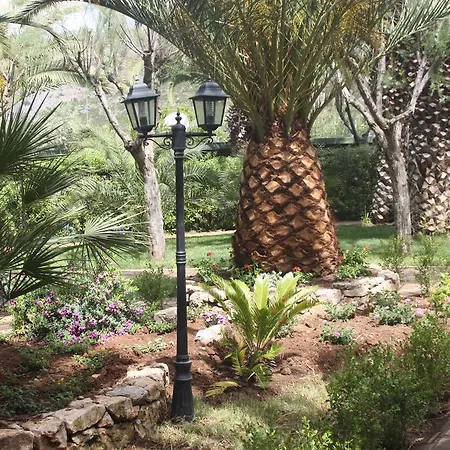 Torre San Vito Villaggio Ξενοδοχείο