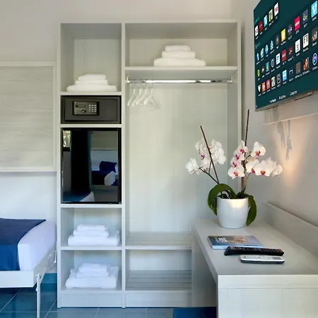 Hotel Torre San Vito 3s