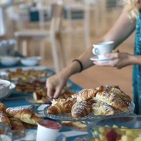 Torre San Vito 3s Hotell