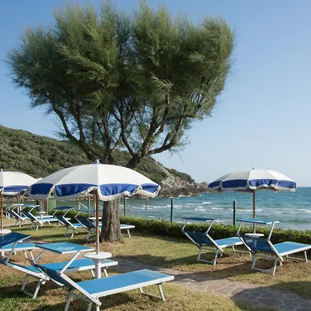 Hotell Torre San Vito 3s